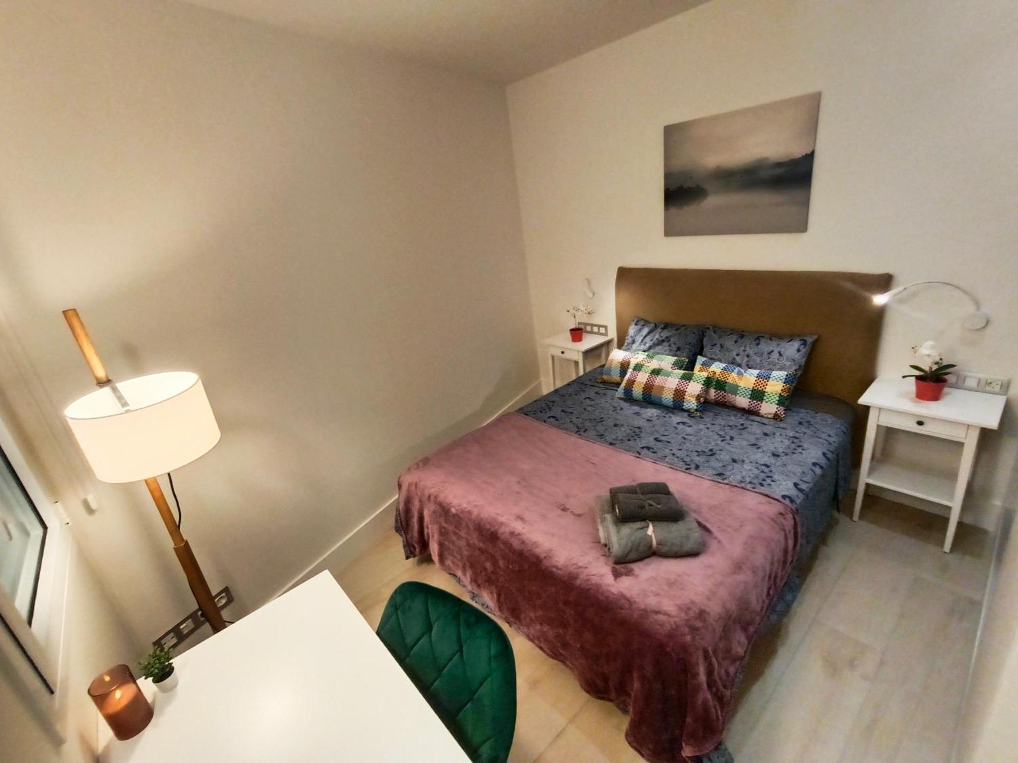 Oasis Rooms Barcelona - By Ronda Universidad Luaran gambar