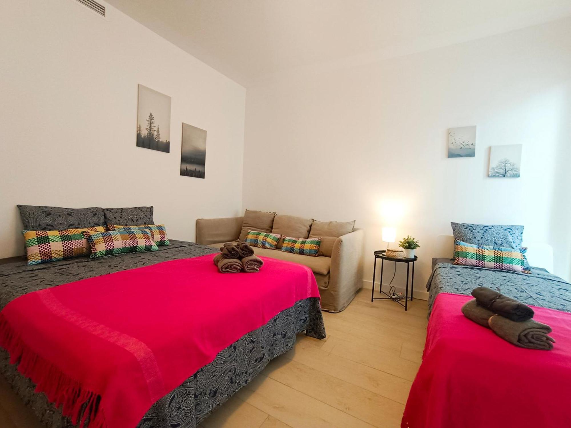 Oasis Rooms Barcelona - By Ronda Universidad Luaran gambar